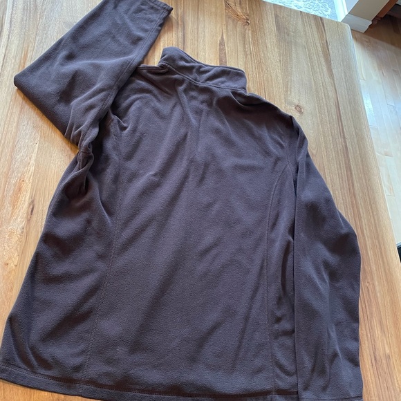 Whistler Blackcomb Fleece, 1/4 Zip pullover, dark brown.  Size M - Picture 3 of 3